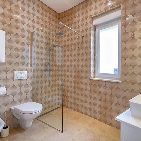 Prázdninový dům Feriatum Lissa *