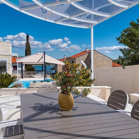 Feriatum Lissa Prázdninový dům Zadar
