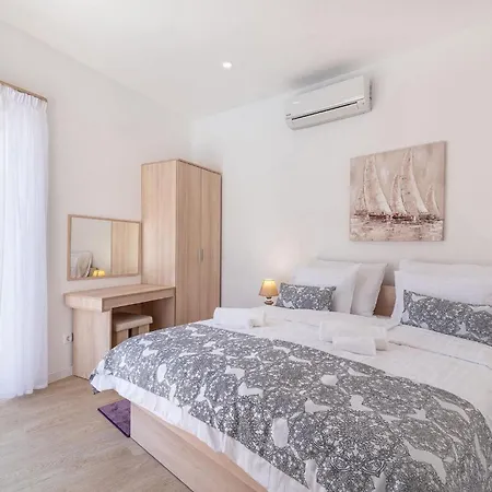 Feriatum Lissa Casa de Férias *