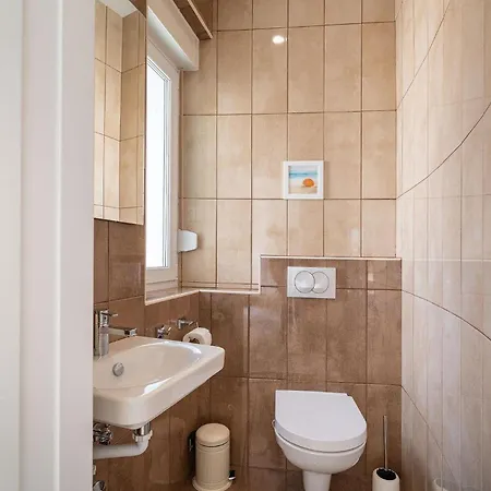 Holiday home Feriatum Lissa *