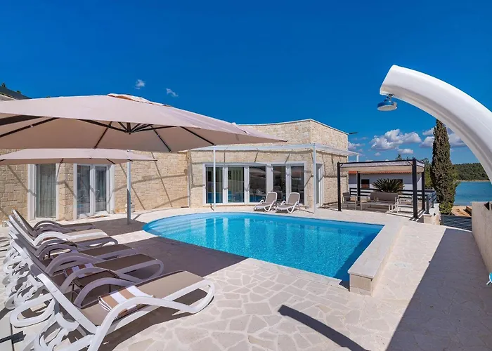 Feriatum Lissa Nyaraló